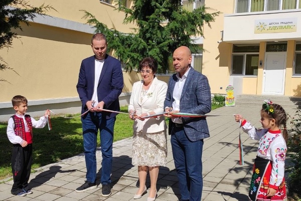 Три детски градини в Пловдив вече имат фотоволтаични централи