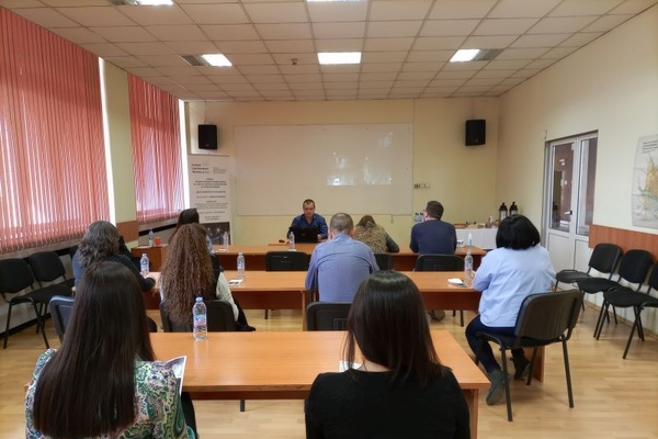 Pazardzhik municipality held a final press conference on the project: “Reconstruction and modernization of part of the street lighting of the town of Pazardzhzik”