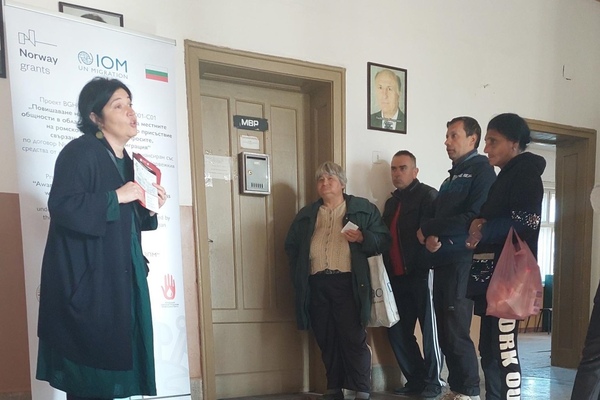 Information sessions in the Roma community on asylum and migration issues