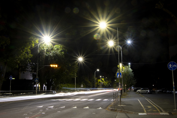 За многото добри ефекти от модерното улично осветление в гр. Бургас