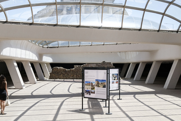 Изложба със снимки от проекти по ФМ на ЕИП и НФМ